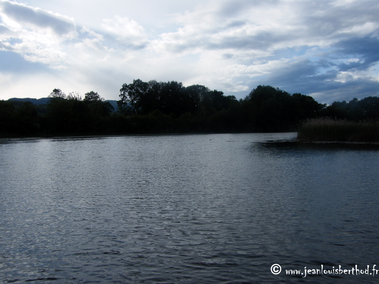 The Pond of Crosagny9
